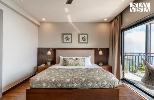 The Mall Road Apartment | StayVista at Ember Home with Balcony, Meals Available