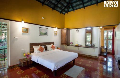 Somvarpet House | StayVista at Green Pastures - Bonfire and Views