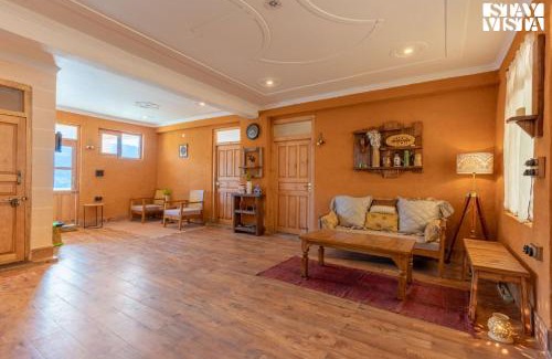 Kaul Villa | StayVista at Jillmora Heights- BBQ & Bonfire