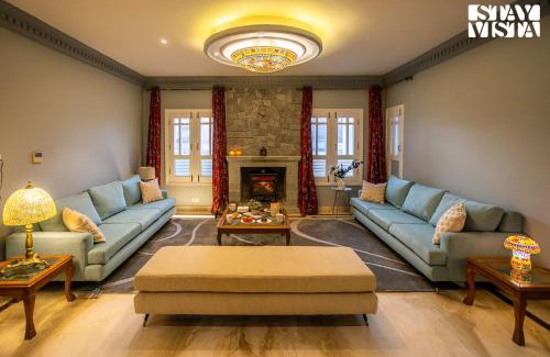 Nishat-Shalimar Villa | StayVista at Midsummer Moon - Mountain View with Courtyard