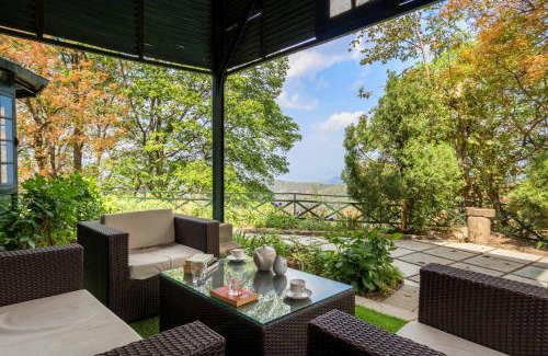 Kasauli Villa | StayVista at Padam Hill- Pet Friendly Villa with Garden