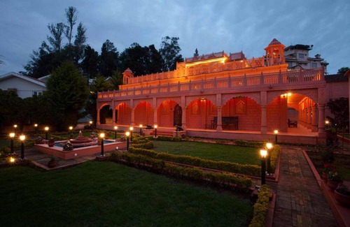 Kandal Villa | StayVista at Pink Palace Rajasthani Decor