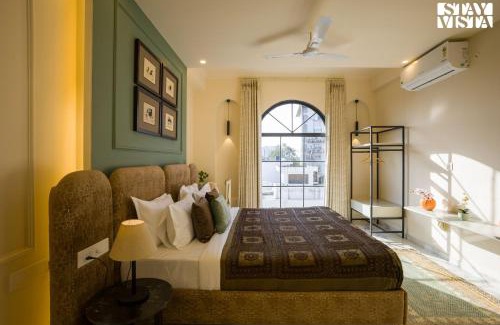 Malviya Nagar Apartment | StayVista at Sabora Green with AC, Wi-Fi