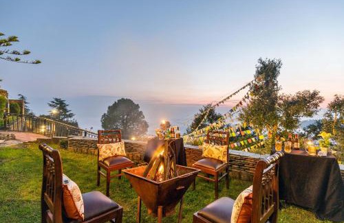 Dharamshala Villa | StayVista at Stonehill Manor 3BR with Outdoor Sitting, Bonfire