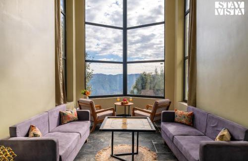 Mukteshwar Villa | StayVista at Villa Vienna with Lawn & Bonfire