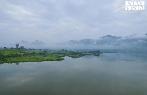 Igatpuri Villa | StayVista at Zen Haven with Pool, Bathtub, BBQ