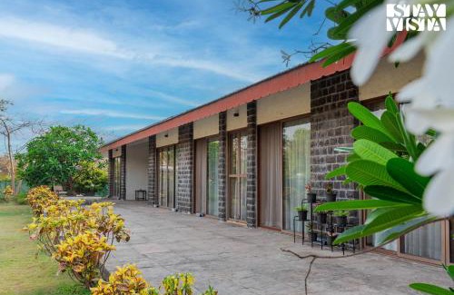 Chondhi Villa | StayVista's Sianna Villa - Near Kihim Beach with Kitchen Garden & Recreational Facilities