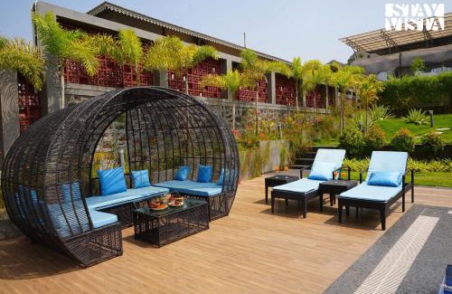 Igatpuri Villa | StayVista's The Aquamarine Villa - Igatpuri - Lakeside Retreat with Infinity Pool & Deck, Theatre Room & Gazebo
