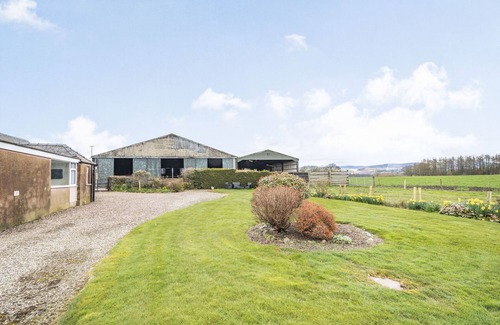 Kirriemuir House | Steading Cottage