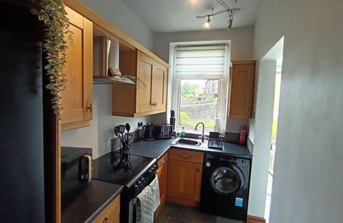 Haworth Cottage | STEAM VIEW COTTAGE, pet friendly, with a garden in Haworth