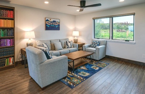 Steamboat Springs Apartment | Steamboat Springs Apt with Views, 15 Mi to Skiing!