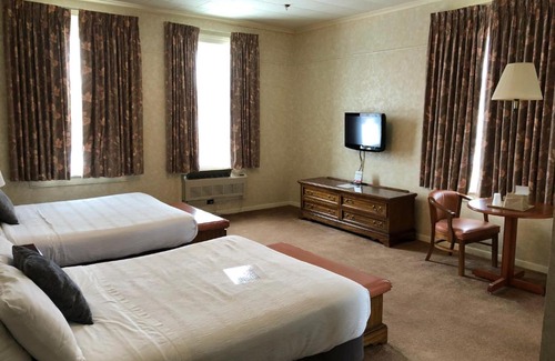 Ludington Hotel | Stearns Hotel
