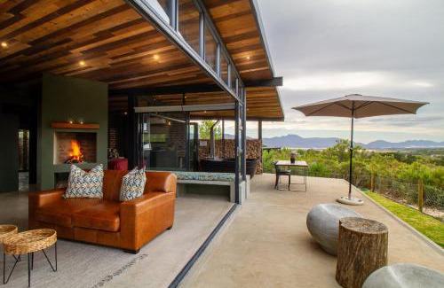 Wolseley Villa | Steenbok farm cottages Sunbird Cottage