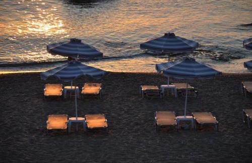Stegna Hotel | Stegna Akti Luxury Suites