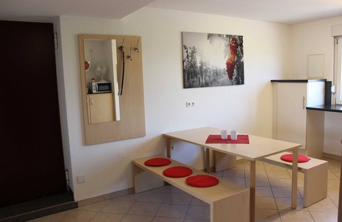 Lehrensteinsfeld Apartment | Steinacker vacation apartment - Guesthouse Zum Wolffenturm