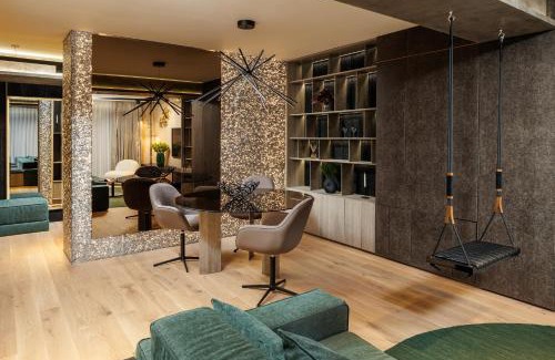 Brasov Apartment | Stejeris Nature-Inspired Luxury Apartment