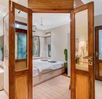 Pali Hill Apartment | Stella 3BHK Khar W by The Bombay Home Company