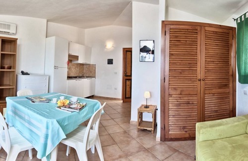 Porto Rotondo Apartment | Stella di Gallura Three-room apartment sleeps 6, A.C, WIFI