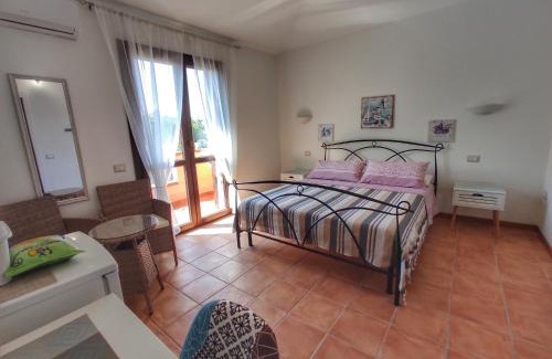 Castiadas House | STELLA DORADA VACANZE a soli 5 minuti dal mare, le nostre camere offrono tutto il necessario per la tua vacanza