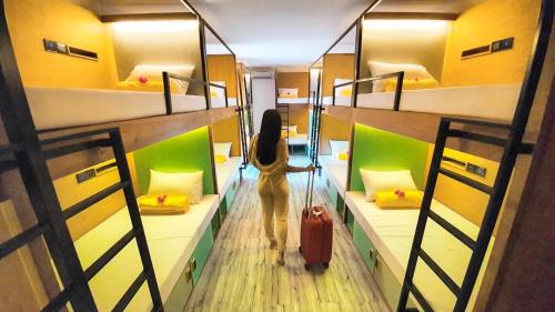 Drupadi Hostel | Stellar Capsules