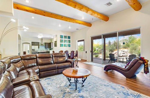 Gold Canyon House | Stellar dog-friendly home with gas grill, patio, kitchen, TV, and washer/dryer