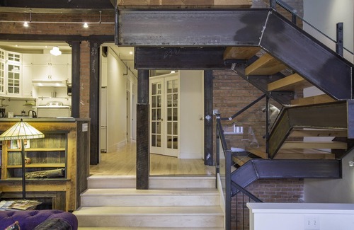 Telluride House | Stellar Townhome Residence Steps from EVERYTHING!
