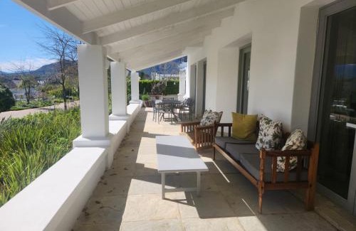 Stellenbosch Villa | Stellenbosch family villa