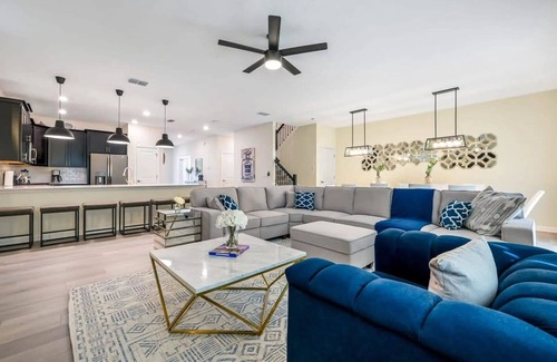 Kissimmee House | Step into enchanting charm: 9B Villa near Disney!