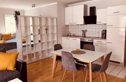 Leuben Apartment | Stephensons Stübchen *close to the centre*cozy*quiet*