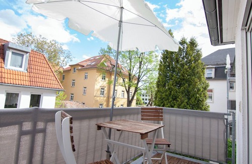 Leuben Apartment | Stephensons Stübchen *close to the centre*cozy*quiet*