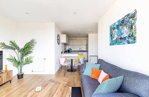 St. Dunstan's Apartment | Stepney Green City Apartment