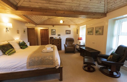Hawes House | Steppe Haugh - Four Bedroom House, Sleeps 7