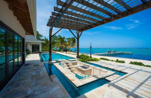 Gun Bay House | Stepping Stone 4 BR East End
