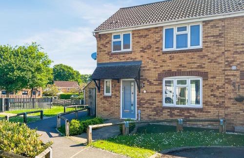 Verwood House | Stepping Stones