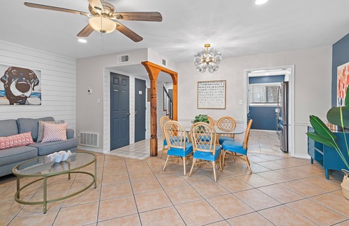 Destin House | Steps 2 Priv Bch~Pools~Renovated~PetFriendly~SouthBay by the Gulf 122 Salty Paws