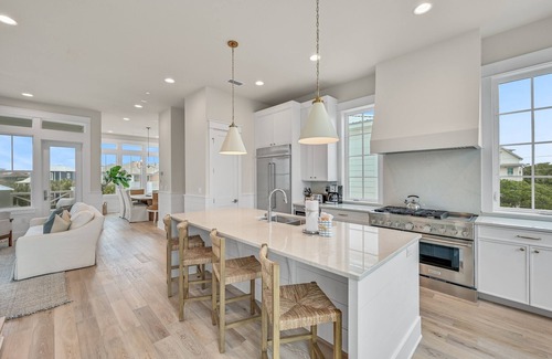 Seawalk Circle House | Steps From Beach Access + Private Pool- Sunset Lounge by Royal Destinations