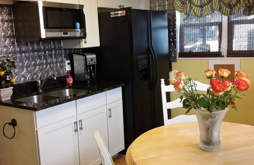 Clearwater Beach Cottage | Steps from Beach, Pets OK, Daily Rentals, Historic Beach Cottage
