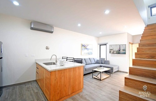 La Paz House | Steps from Beach, Pool & Dining, Central Location