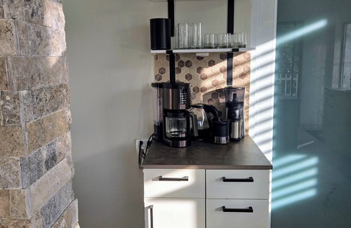 Emajagua House | Steps from Black Sand Beach 4-bedroom house in delightful Maunabo with AC, WiFi