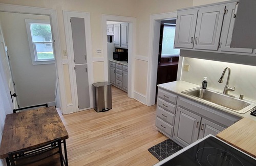 Sheboygan House | Steps from Lake Michigan: North Point Place