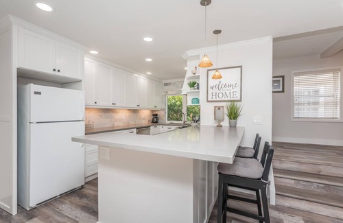 Central Mission Beach Condo | Steps from Sand * New Remodel * BBQ