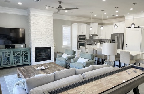Fort Walton Beach - Destin House | Steps from the Beach and Pool - Destiny by the Sea