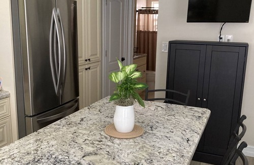 Hollywood Lakes Condo | Steps from the beach and the famous Broadwalk