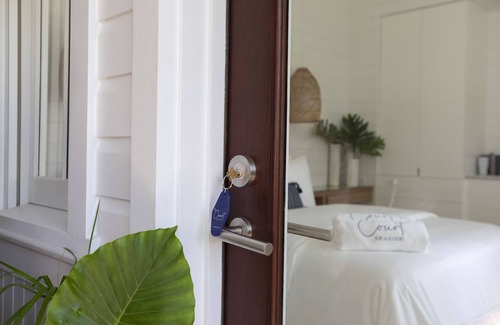Seaside Hotel | Steps From the beach in Seaside, Florida. Luxury Accommodations + 2 Bikes