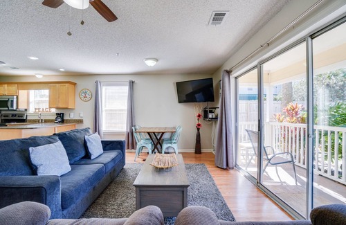 Destin Condo | Steps to Beach, Pool, Beach Service Included! - Pineapple Paradise at St. Martin Beachwalk 114