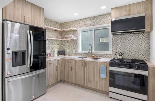 Huntington Beach House | Steps to Beach, Firepit & Patio | Long-Term Sunset Beach Stay | Coastal Cove