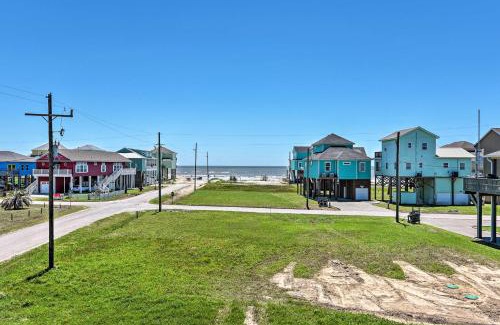 Port Bolivar House | Steps to Coast Bolivar Peninsula Beach House!