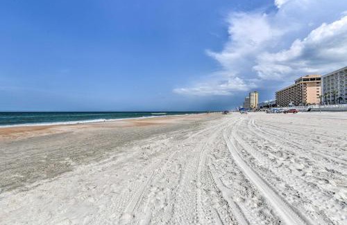 Ortona Park Apartment | Steps to Daytona Beach Sunny Studio