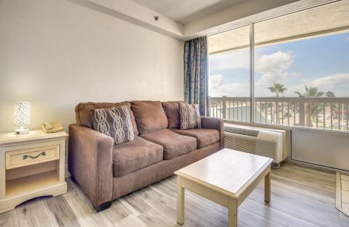 Ortona Park Apartment | Steps to Daytona Beach Sunny Studio