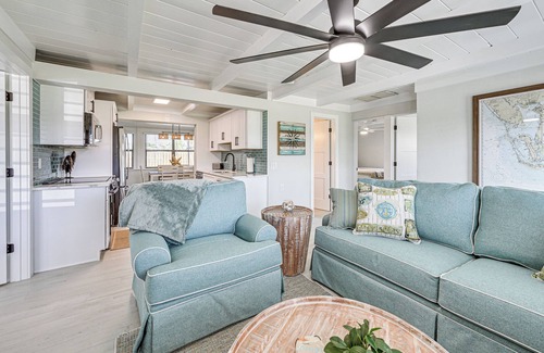 Englewood House | Steps to Englewood Beach: Home w/Outdoor Oasis!